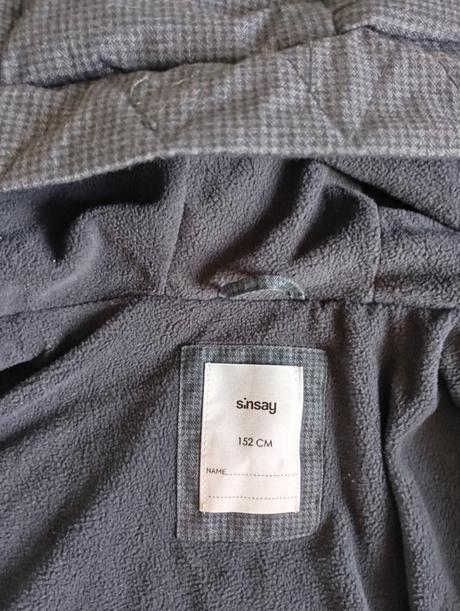 Úžasná dlouhá chlapecká zimní bunda, sinsay,152