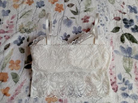 Bílá krajková braletka, h&m,m