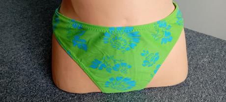 Sp.dil plavek zn."alive" vel."164", alive,164