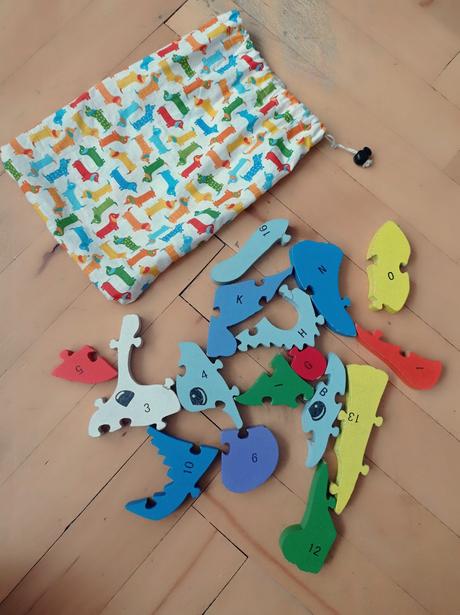 Dřevěná skládačka pes,