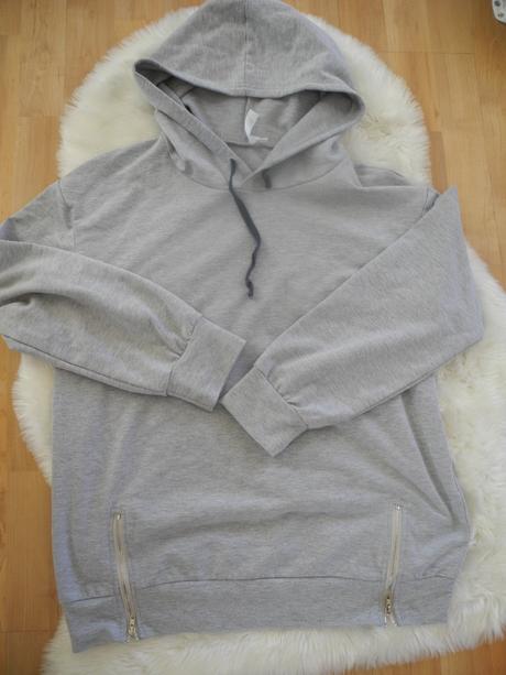 Mikina s kapucí, 158