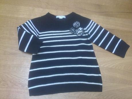 Svetr s aplikací, 80