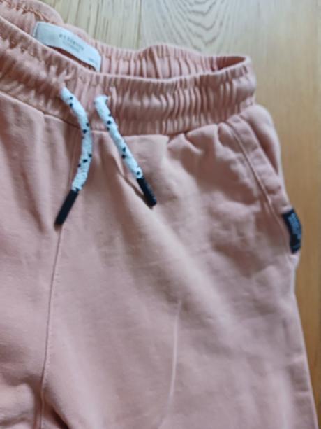 Tepláčky reserved č.140/146, reserved,140