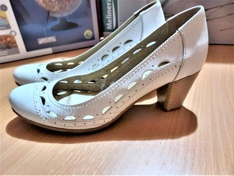 Bílé kožené lodičky top stav, 38