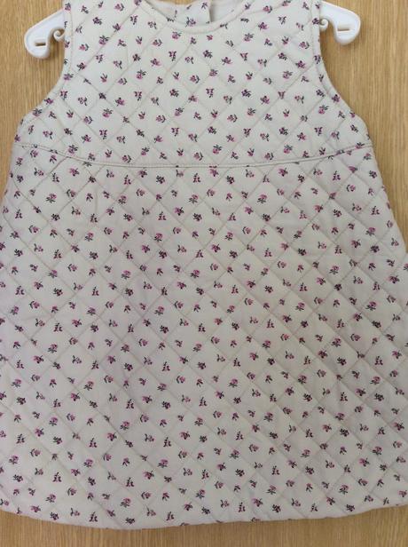 Prošívané šatičky zn. marks&spencer 74/80, marks & spencer,74