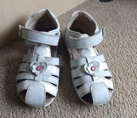 Kotníkové sandály, bubble gummers,25