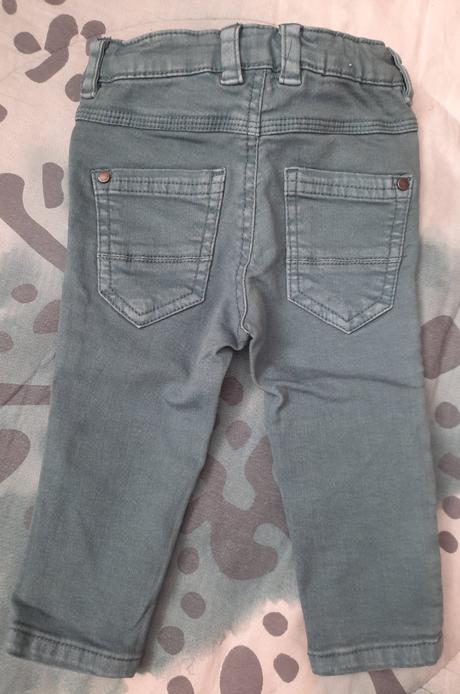 Džíny, reserved,80