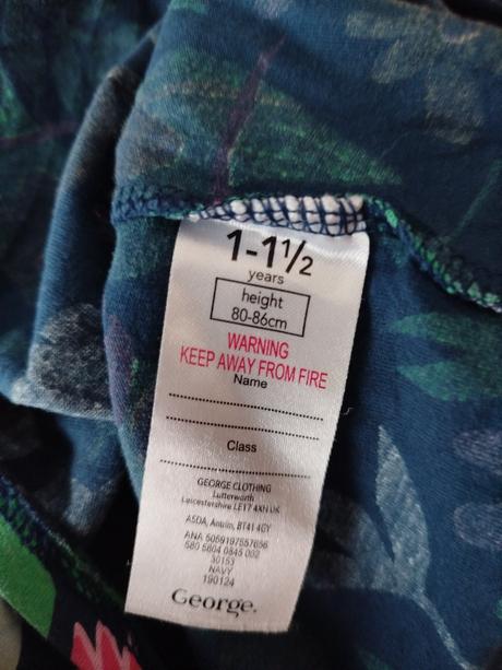 Šaty zn. george vel.80, george,80