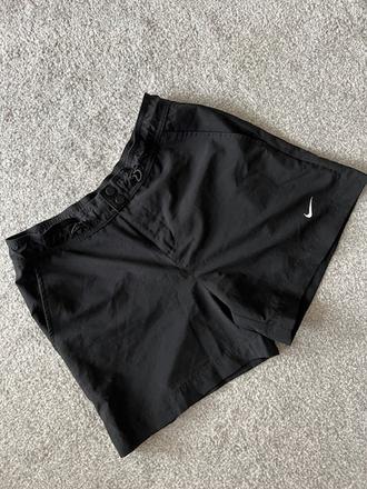 Dámské sportovní kraťasy, nike,m