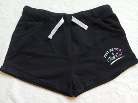 Kraťasy 10-12let, 146