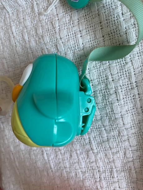 Klip/stužka a krabička na dudlík, chicco