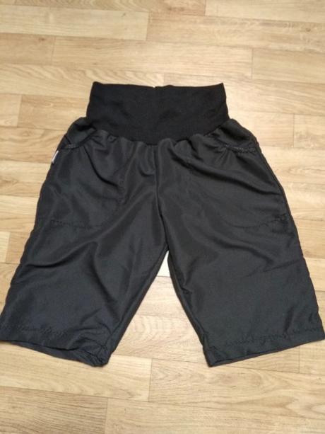 Dámské kraťasy, 38