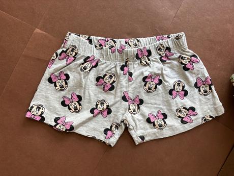 Kraťasy s minnie - v.4/5 let, 110