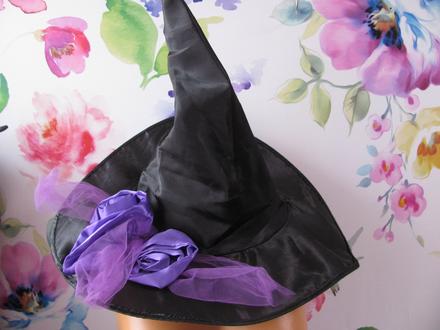 Karneval-čarodějnický klobouk, halloween,