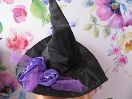 Karneval-čarodějnický klobouk, halloween,