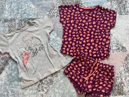 Komplet a tricko 122/128, 122