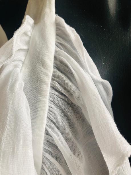 Bila vzdušná vesnička s volavky h&m xs, h&m,xs