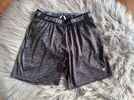 Kraťasy kensis, 140