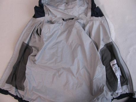 Chlapecká modrá bunda s kapucí, větrovka bergans, 140