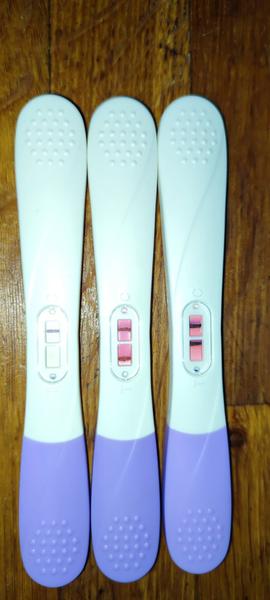 Je možné být těhotná, když je test negativní?