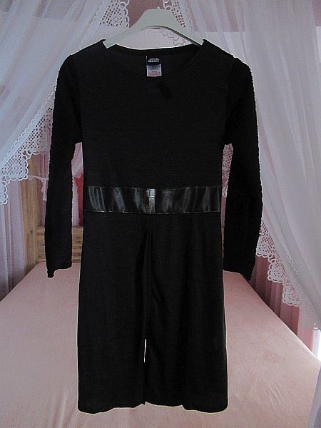 Karnevalový kostým vel. 140,