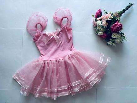 An22/ dres baletní - v.cca 2/3 roky, 98