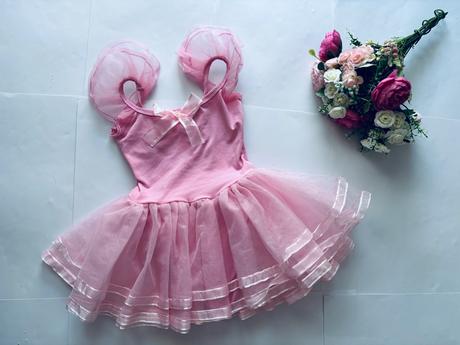 An22/ dres baletní - v.cca 2/3 roky, 98