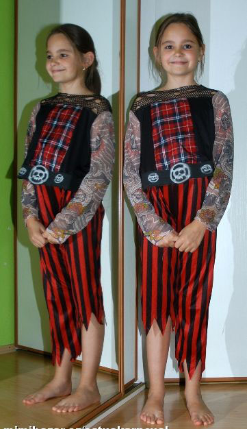 Karnevalový dvoudílný kostým pirát, halloween, 