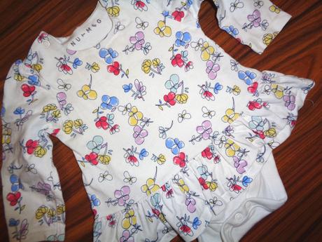 Pěkné květované bodýčkové šaty, nutmeg,68