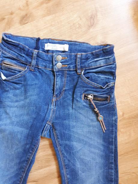 Peckovní džíny rifle detroit, lindex,146