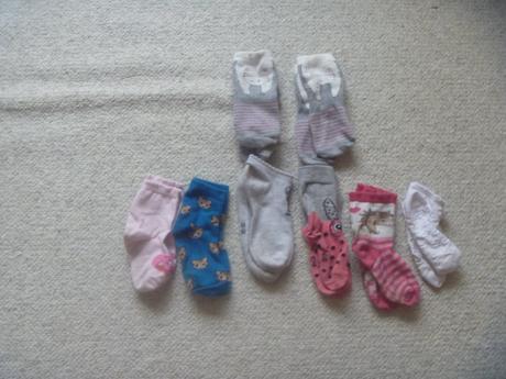 8 párů ponožek vel. 29-32, 31