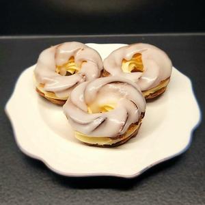 @mollyweasley: 60 věnečků na školní jarmark, tři jsem si uchránila 🤍