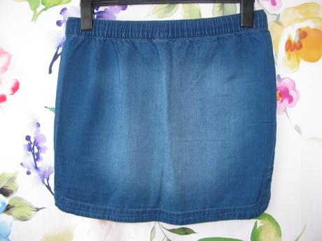 Tenká letní minisukně, vzhledem džínovina, quiksilver,38