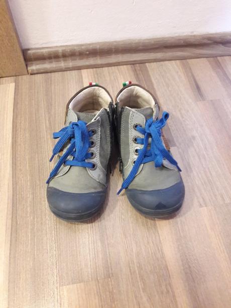 Skoro nové - boty ponto 20 (nošené cca 14 dní), 27