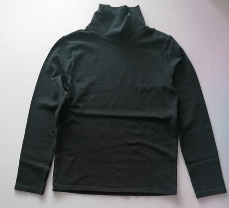 Černé tričko s rolákem tu vel 140, tu,140