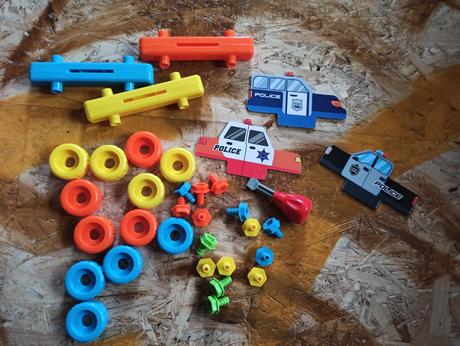 Stavebnice -šroubování, 