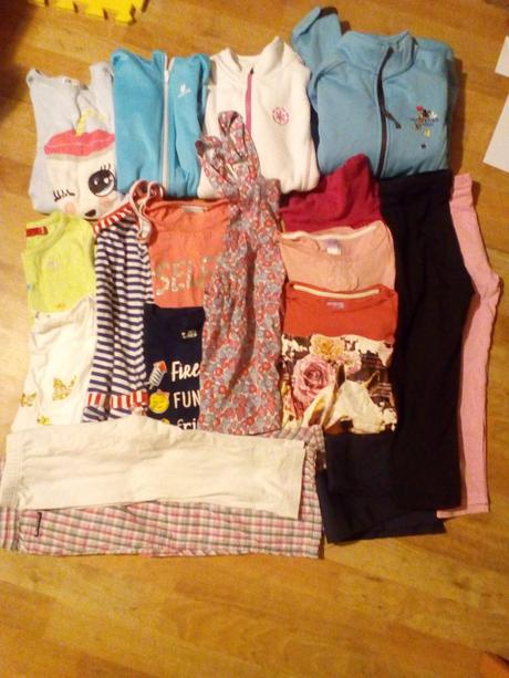 Mix oblečení, 122–134