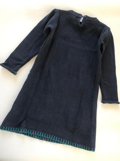 Svetříkové šatičky, 110