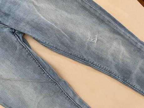 Skinny džíny, vel neuvedena nebo l0 či 9, cca s, l, lee,s