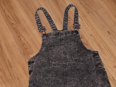 Sukně vel. 146/152, 5x tričko vel. 146/152, kik,152