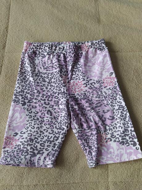 Fialové kraťasy 116, sinsay,116