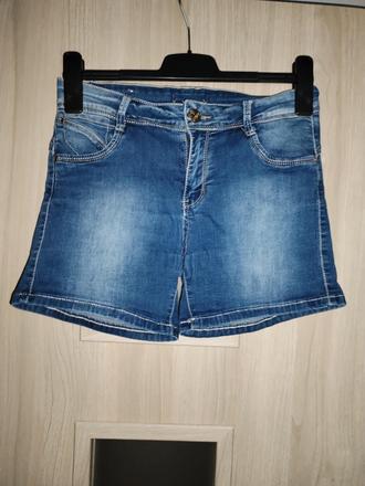 Dívčí kraťasy vel.29, xs
