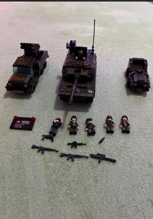 Lego vojenské,