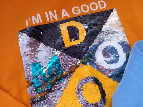 01 - mikiny a tričko vel. 122 - 128, 122