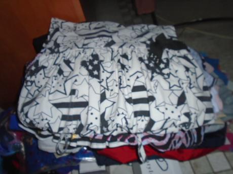 Šaty s balonovou sukní vel 140/146, 140