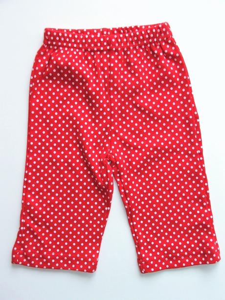 J747 červené tepláčky s puntíky vel. 62, 62