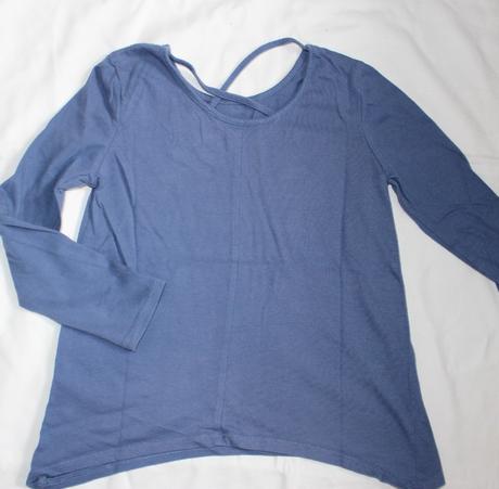 Po51. tričko s něžnými květy 7 let, cherokee,134