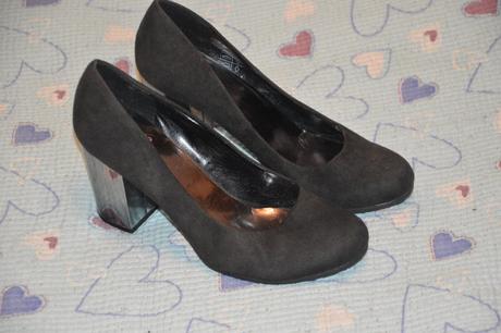 39 semišové dámské boty na podpatku, 39