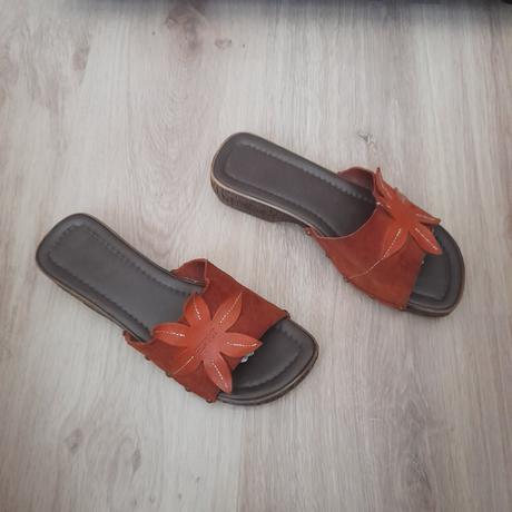 Dámské pantofle s kytkou, vel. 37 (délka 24 cm), esprit,37