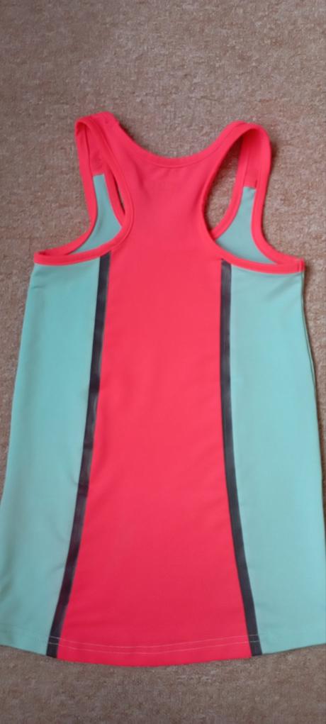 Tílko zn."inog" vel."122-128", 128